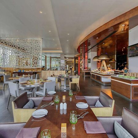Novotel Bengaluru Outer Ring Road Экстерьер фото