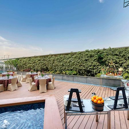Novotel Bengaluru Outer Ring Road Экстерьер фото