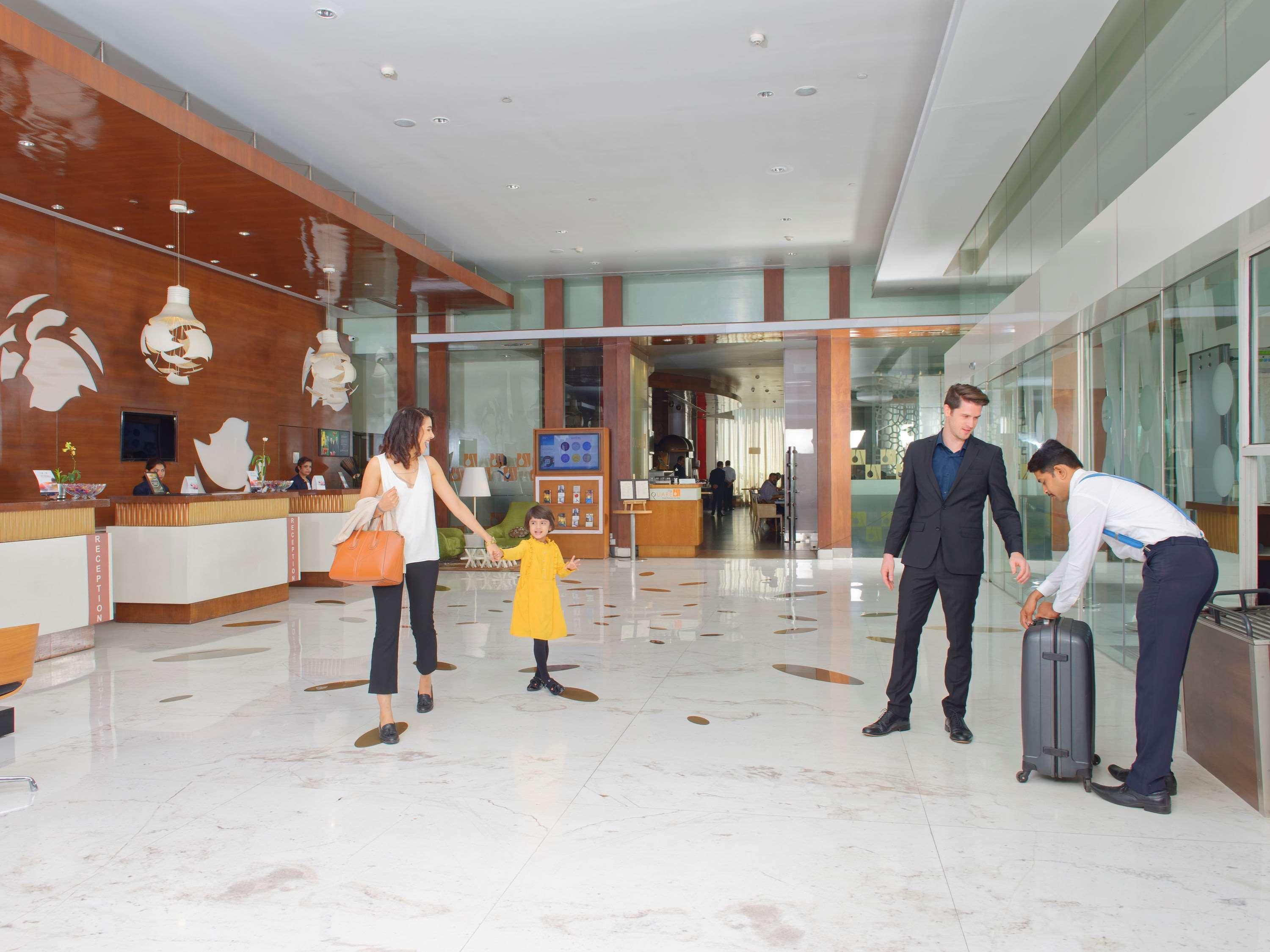 Novotel Bengaluru Outer Ring Road Экстерьер фото