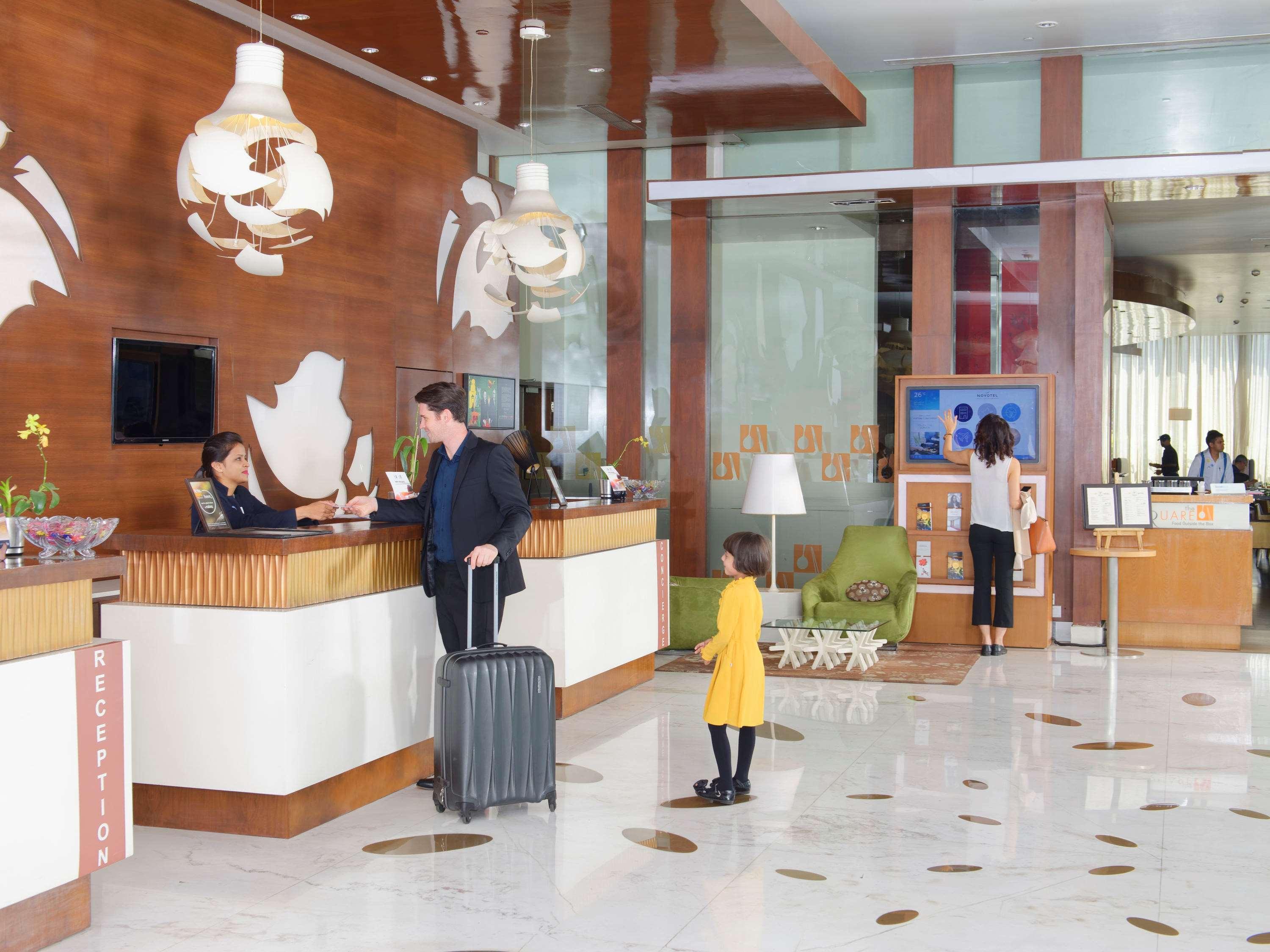 Novotel Bengaluru Outer Ring Road Экстерьер фото