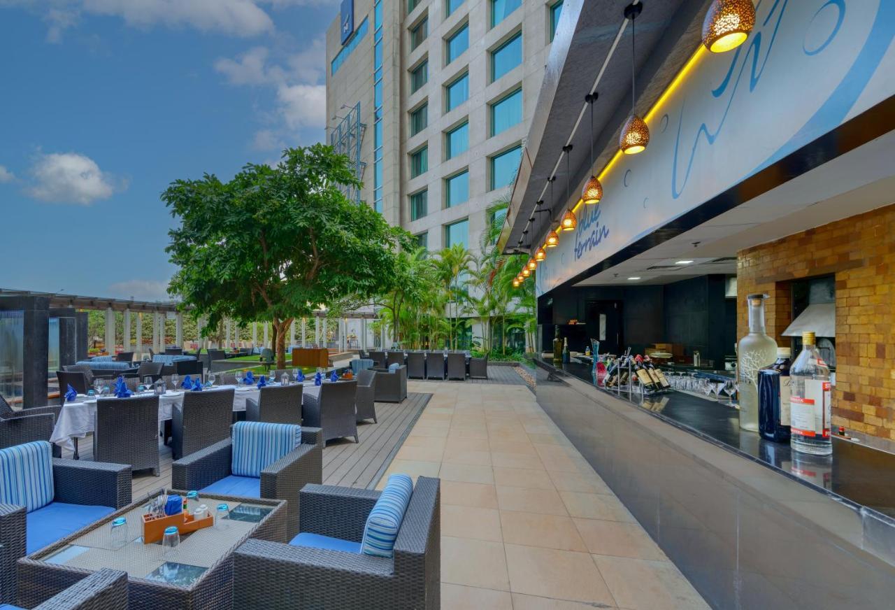 Novotel Bengaluru Outer Ring Road Экстерьер фото