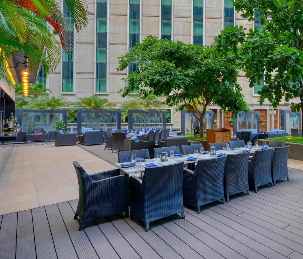 Novotel Bengaluru Outer Ring Road Экстерьер фото