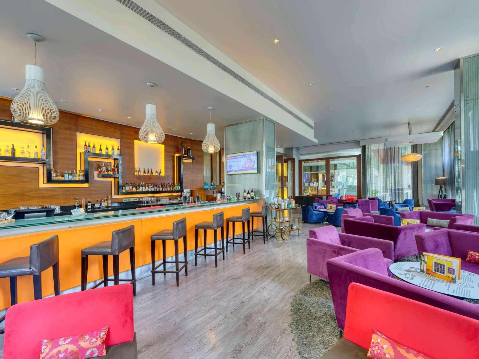 Novotel Bengaluru Outer Ring Road Экстерьер фото