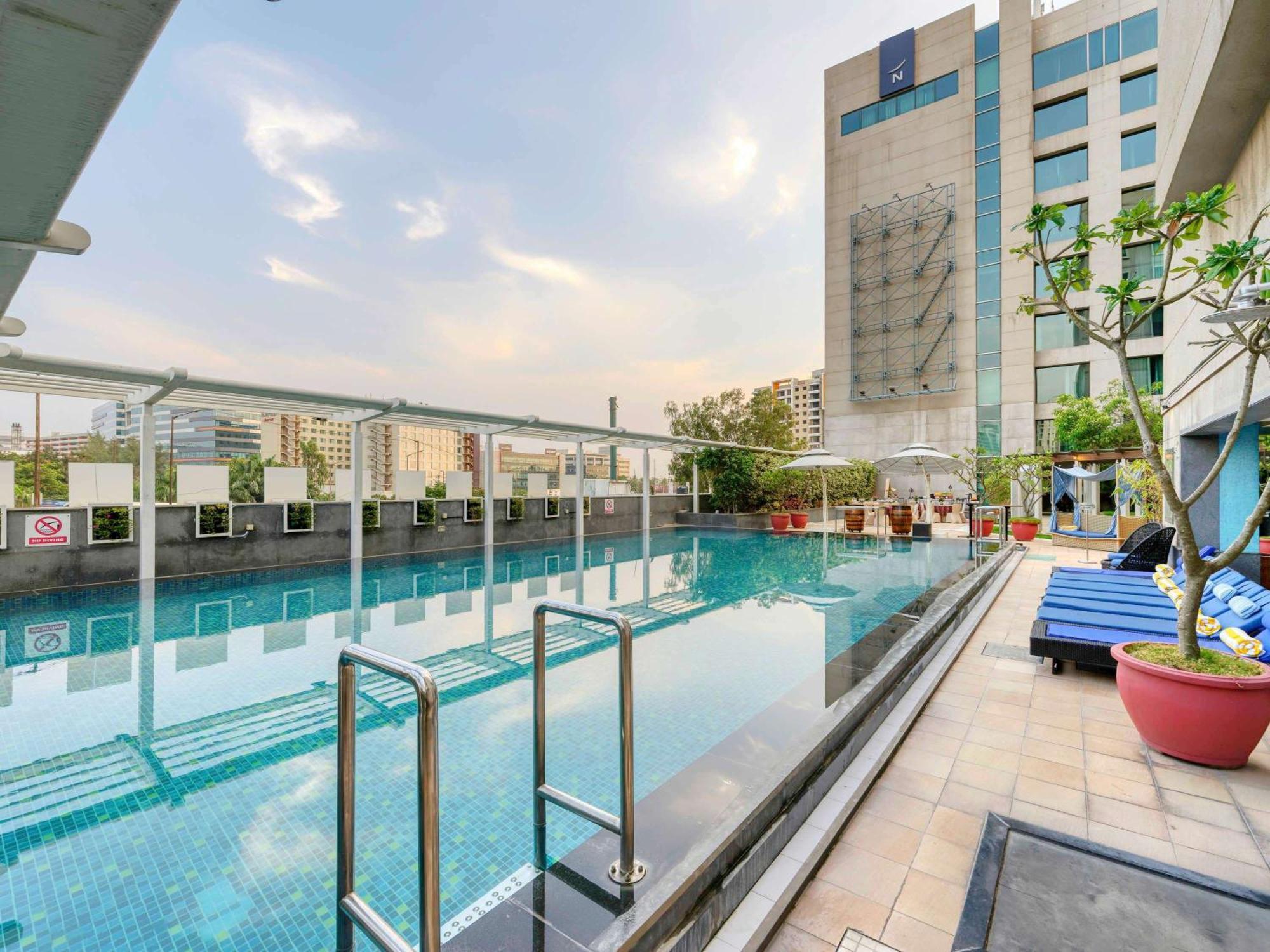Novotel Bengaluru Outer Ring Road Экстерьер фото